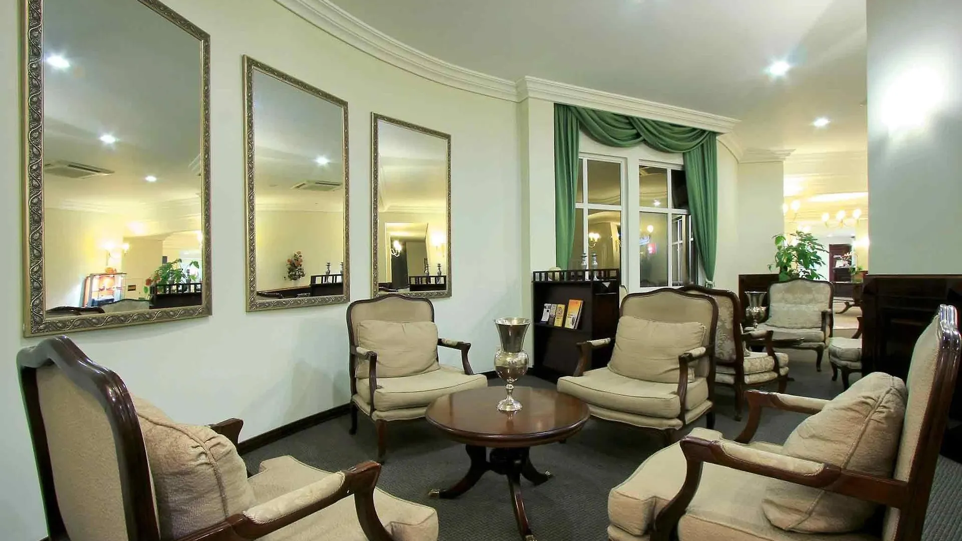 **** فندق Mercure Jaraguá do Sul البرازيل