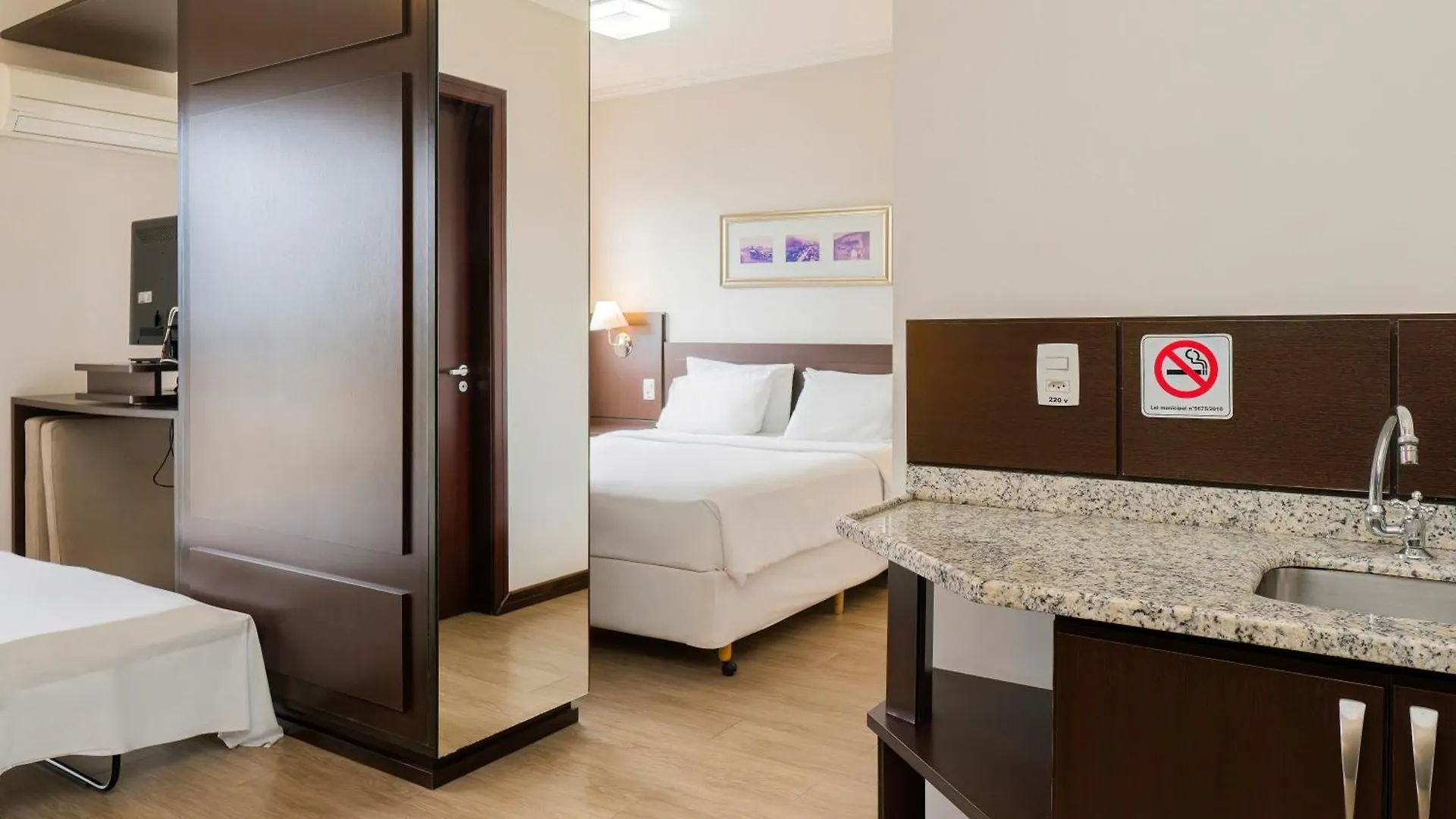 Mercure Jaraguá do Sul 4*,  ברזיל