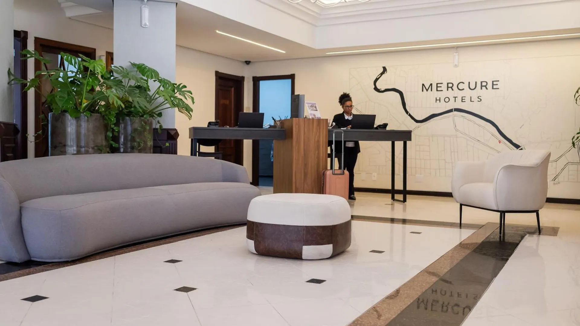 Mercure Jaraguá do Sul 4*,